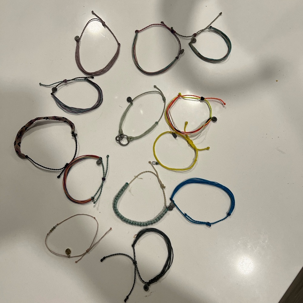 16 pura vida brackets